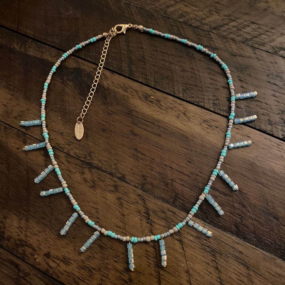 Dainty Turquoise/Grey Bead Necklace LIKE NEW!